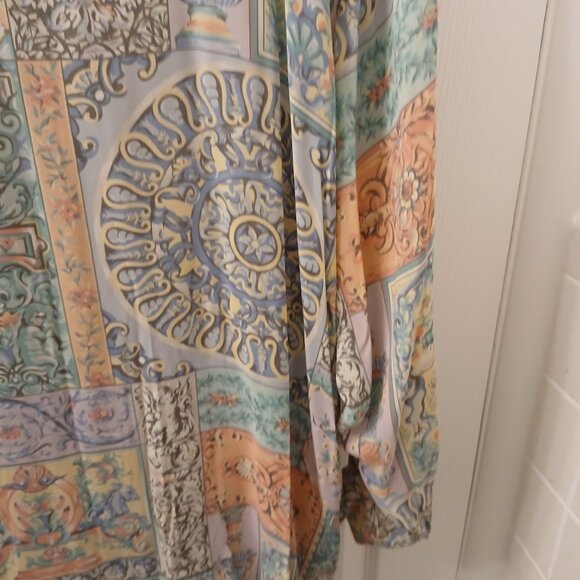 Elizabeth Pastel Print Blouse - Picture 4 of 7